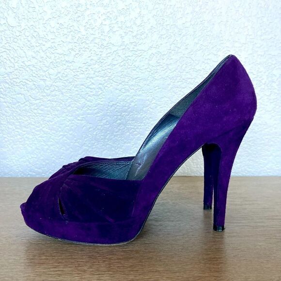 Stuart Weitzman Purple Suede Heels 8.5 - Picture 1 of 10